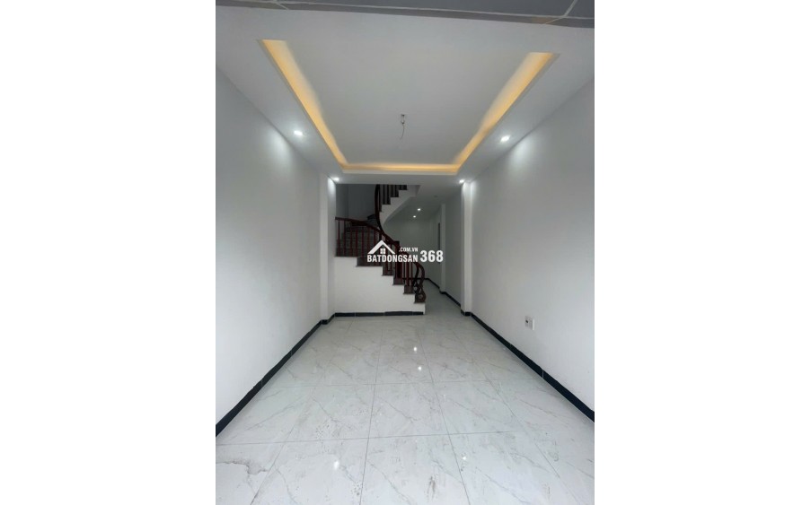 NHÀ 3 TẦNG - NGÕ Ô TÔ - GIÁ CHỈ 2,X TỶ